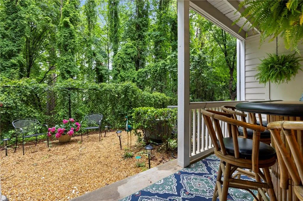 1250 Parkwood Circle Se Unit 400, Atlanta, Georgia 30339, 3 Bedrooms Bedrooms, ,2 BathroomsBathrooms,Residential,For Sale,1250 Parkwood Circle Se Unit 400,7576131