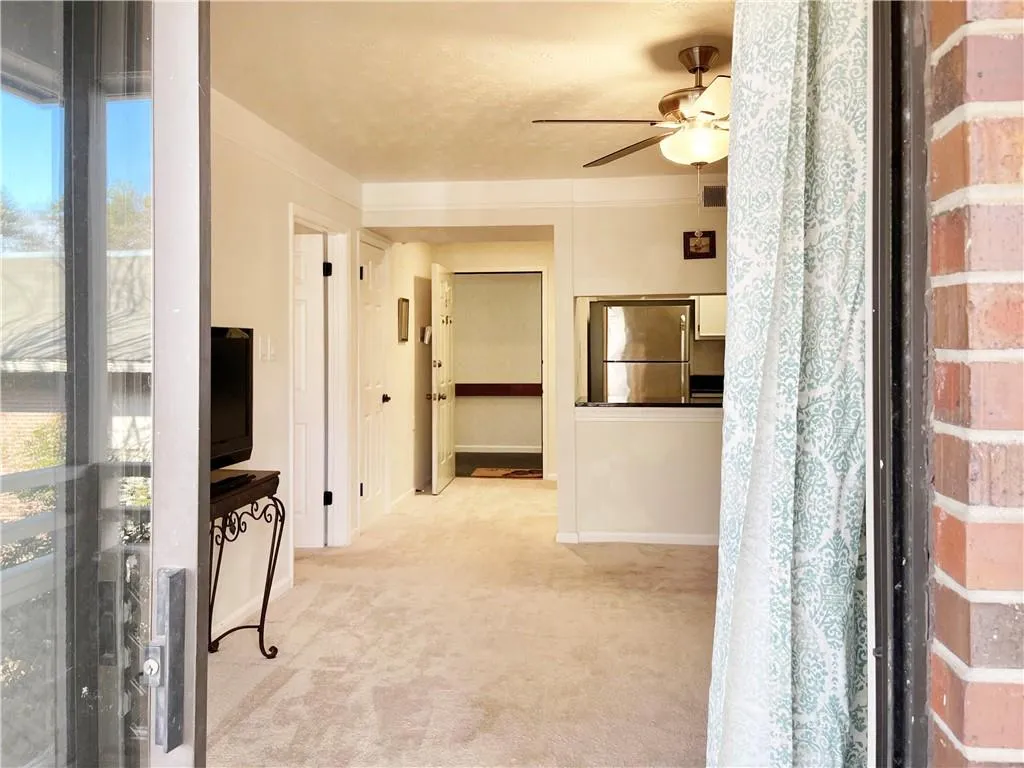 475 Mount Vernon Highway Unit B210, Sandy Springs, Georgia 30328, 2 Bedrooms Bedrooms, ,2 BathroomsBathrooms,Residential,Sold,475 Mount Vernon Highway Unit B210,7156381