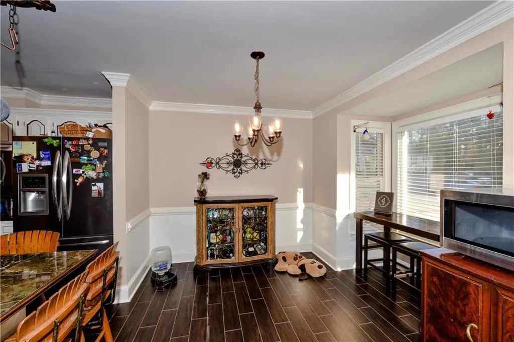 400 Brantley Road, Sandy Springs, Georgia 30350, 4 Bedrooms Bedrooms, ,3 BathroomsBathrooms,Residential,Sold,400 Brantley Road,6102524