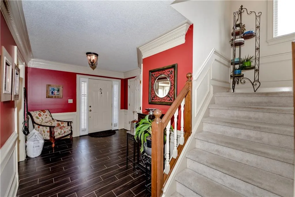 400 Brantley Road, Sandy Springs, Georgia 30350, 4 Bedrooms Bedrooms, ,3 BathroomsBathrooms,Residential,Sold,400 Brantley Road,6102524