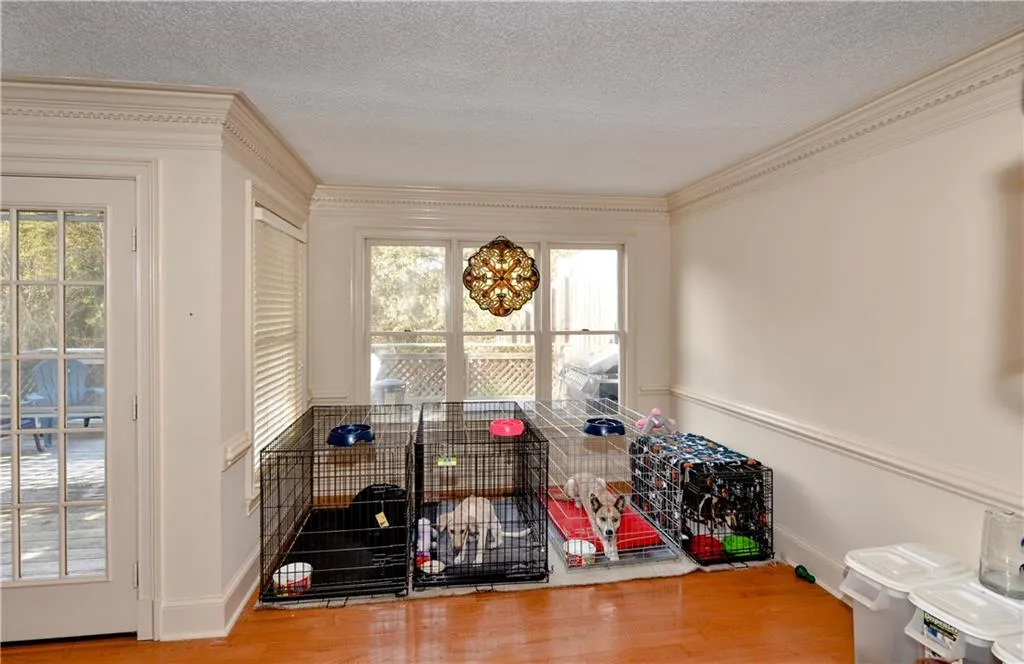 400 Brantley Road, Sandy Springs, Georgia 30350, 4 Bedrooms Bedrooms, ,3 BathroomsBathrooms,Residential,Sold,400 Brantley Road,6102524