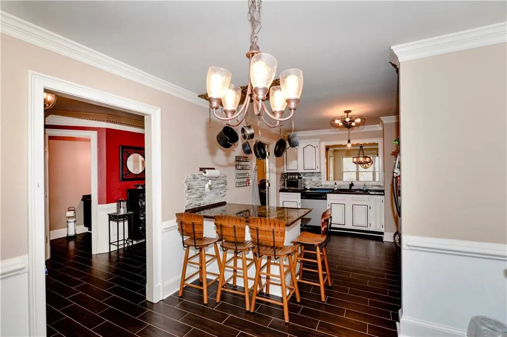 400 Brantley Road, Sandy Springs, Georgia 30350, 4 Bedrooms Bedrooms, ,3 BathroomsBathrooms,Residential,Sold,400 Brantley Road,6102524