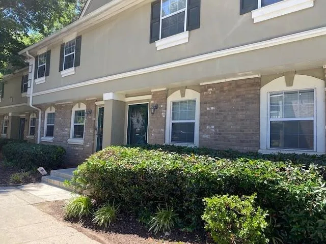 6900 Roswell Road Unit O6, Sandy Springs, Georgia 30328, 3 Bedrooms Bedrooms, ,2 BathroomsBathrooms,Residential,Sold,6900 Roswell Road Unit O6,6737030