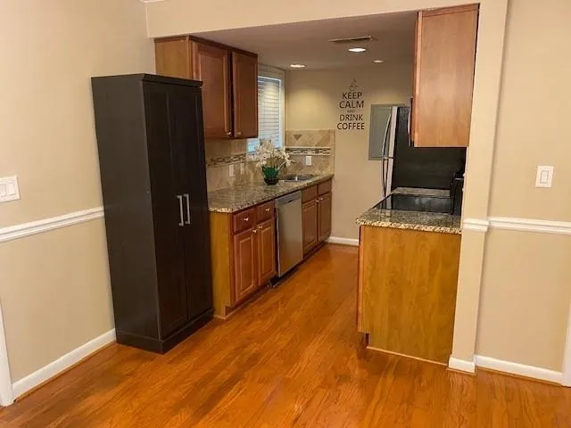 6900 Roswell Road Unit O6, Sandy Springs, Georgia 30328, 3 Bedrooms Bedrooms, ,2 BathroomsBathrooms,Residential,Sold,6900 Roswell Road Unit O6,6737030