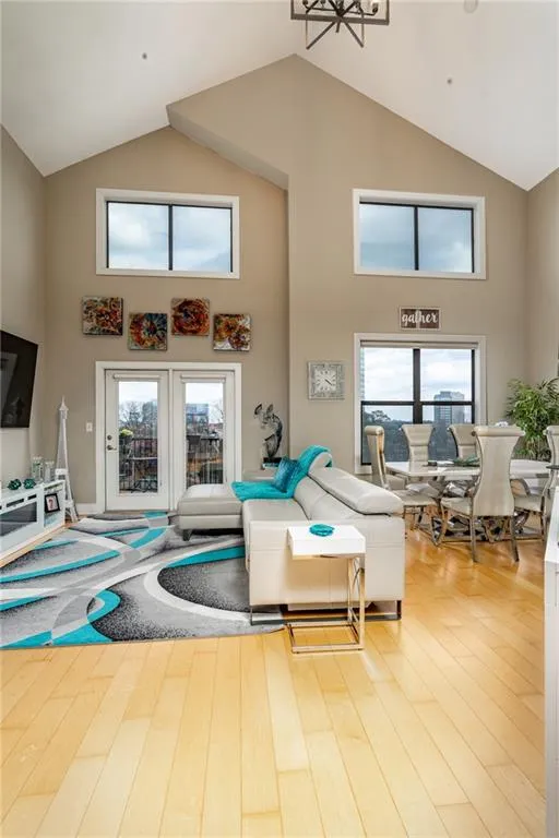 799 Hammond Drive Unit 423, Atlanta, Georgia 30328, 2 Bedrooms Bedrooms, ,2 BathroomsBathrooms,Residential,Sold,799 Hammond Drive Unit 423,6994604