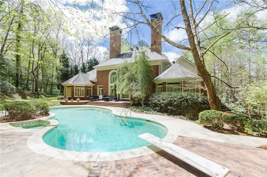 7375 Wildercliff Drive, Sandy Springs, Georgia 30328, 5 Bedrooms Bedrooms, ,5 BathroomsBathrooms,Residential,Sold,7375 Wildercliff Drive,5993230