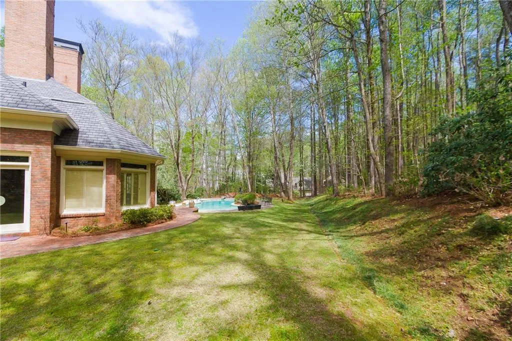 7375 Wildercliff Drive, Sandy Springs, Georgia 30328, 5 Bedrooms Bedrooms, ,5 BathroomsBathrooms,Residential,Sold,7375 Wildercliff Drive,5993230