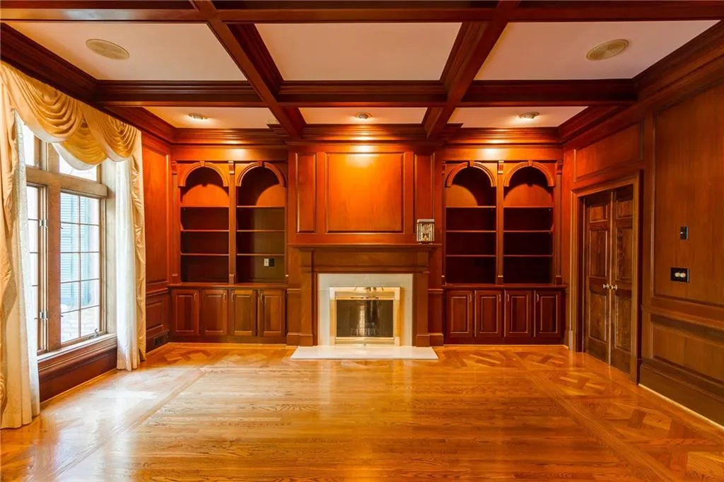 7375 Wildercliff Drive, Sandy Springs, Georgia 30328, 5 Bedrooms Bedrooms, ,5 BathroomsBathrooms,Residential,Sold,7375 Wildercliff Drive,5993230