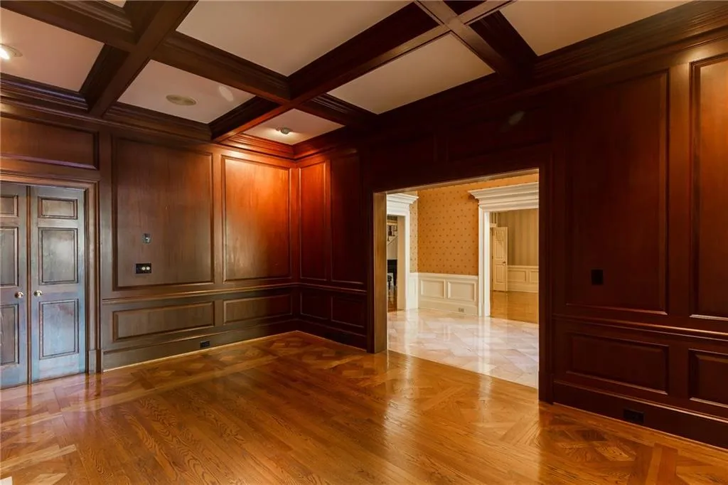 7375 Wildercliff Drive, Sandy Springs, Georgia 30328, 5 Bedrooms Bedrooms, ,5 BathroomsBathrooms,Residential,Sold,7375 Wildercliff Drive,5993230