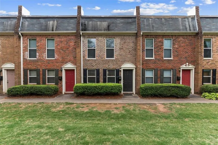 235 Winding River Drive Unit F, Sandy Springs, Georgia 30350