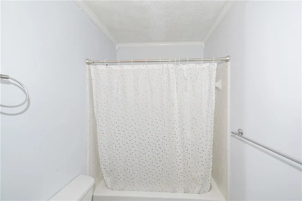 5151 Roswell Road Unit 4, Atlanta, Georgia 30342, 2 Bedrooms Bedrooms, ,2 BathroomsBathrooms,Residential,Sold,5151 Roswell Road Unit 4,6722920