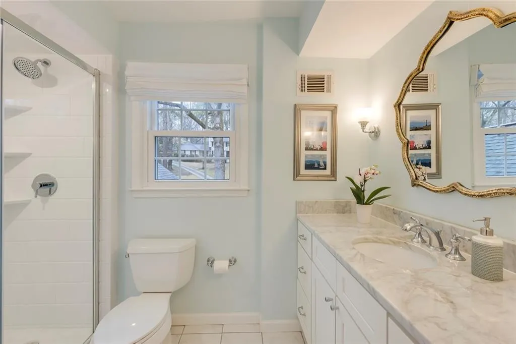 Sandy Springs, Georgia 30328, 4 Bedrooms Bedrooms, ,2 BathroomsBathrooms,Residential,Sold,7347982