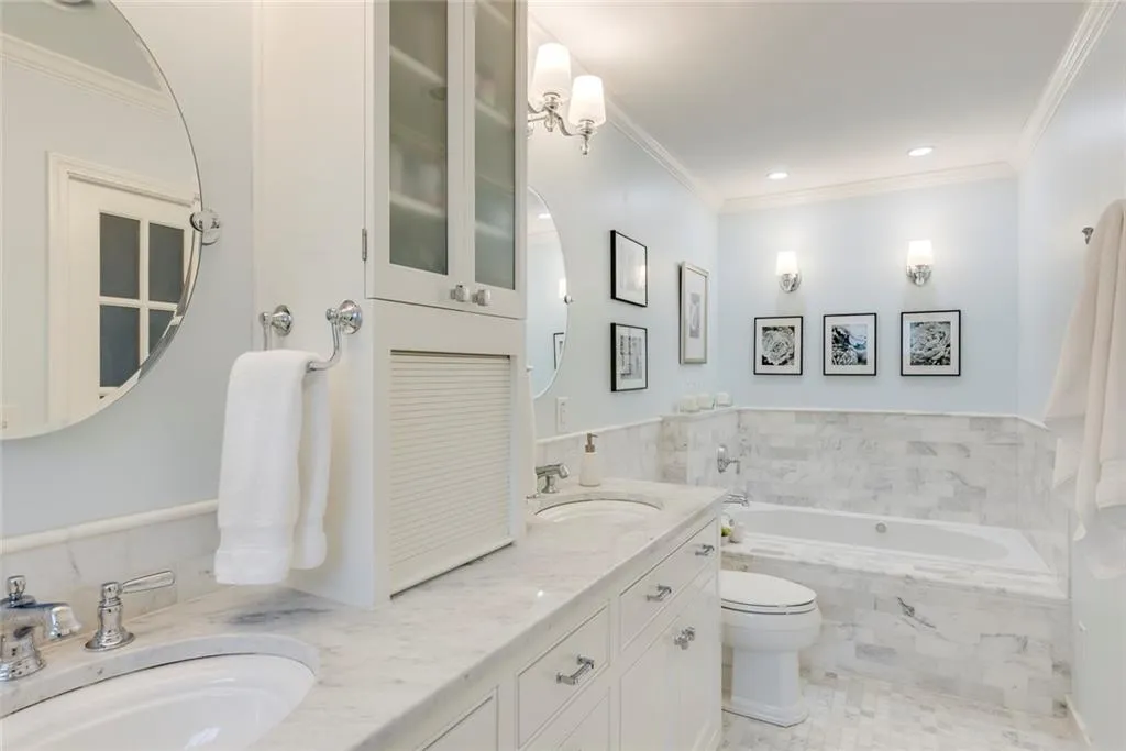 Sandy Springs, Georgia 30328, 4 Bedrooms Bedrooms, ,2 BathroomsBathrooms,Residential,Sold,7347982