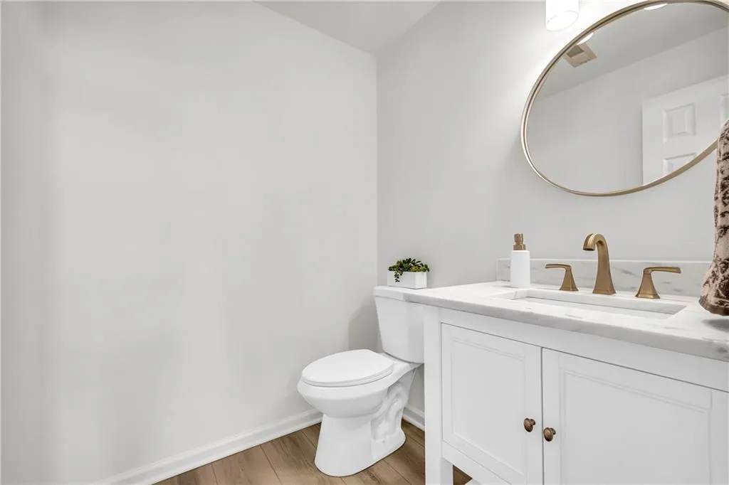 Powder bath for guests