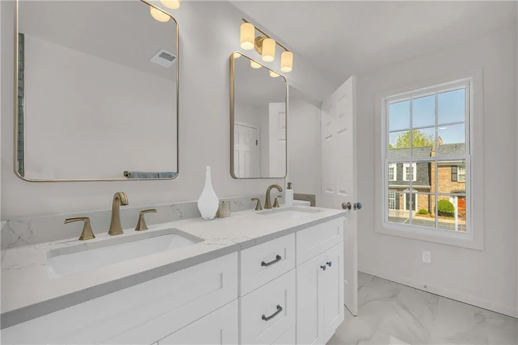 1 N Boundary Place Nw, Atlanta, Georgia 30318, 3 Bedrooms Bedrooms, ,2 BathroomsBathrooms,Residential,For Sale,1 N Boundary Place Nw,7587236