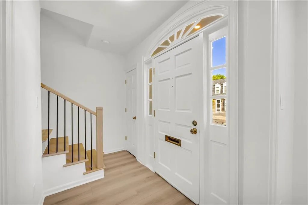 1 N Boundary Place Nw, Atlanta, Georgia 30318, 3 Bedrooms Bedrooms, ,2 BathroomsBathrooms,Residential,For Sale,1 N Boundary Place Nw,7587236