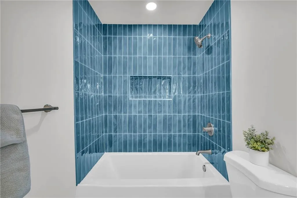 1 N Boundary Place Nw, Atlanta, Georgia 30318, 3 Bedrooms Bedrooms, ,2 BathroomsBathrooms,Residential,For Sale,1 N Boundary Place Nw,7587236