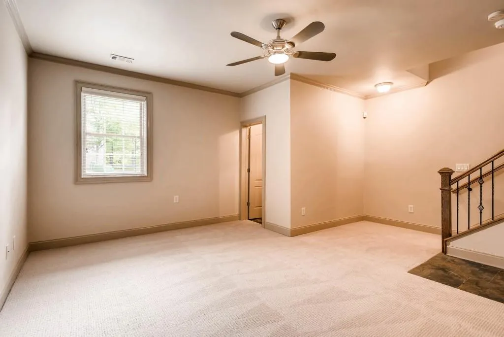 1039 Pearl Point, Sandy Springs, Georgia 30328, 2 Bedrooms Bedrooms, ,3 BathroomsBathrooms,Residential,Sold,1039 Pearl Point,5872461