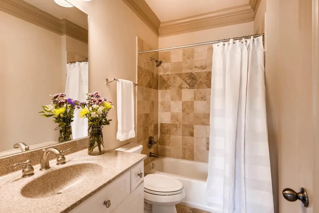 1039 Pearl Point, Sandy Springs, Georgia 30328, 2 Bedrooms Bedrooms, ,3 BathroomsBathrooms,Residential,Sold,1039 Pearl Point,5872461