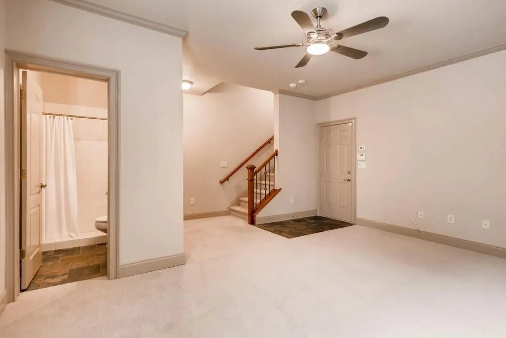 1039 Pearl Point, Sandy Springs, Georgia 30328, 2 Bedrooms Bedrooms, ,3 BathroomsBathrooms,Residential,Sold,1039 Pearl Point,5872461