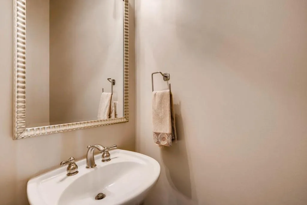 1039 Pearl Point, Sandy Springs, Georgia 30328, 2 Bedrooms Bedrooms, ,3 BathroomsBathrooms,Residential,Sold,1039 Pearl Point,5872461