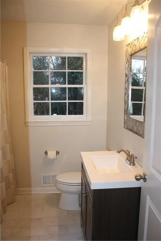 5800 Hilderbrand Drive, Sandy Springs, Georgia 30328, 4 Bedrooms Bedrooms, ,3 BathroomsBathrooms,Residential,Sold,5800 Hilderbrand Drive,5648524