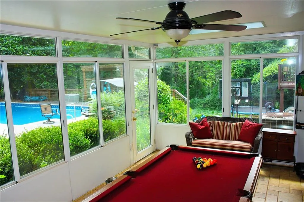 5800 Hilderbrand Drive, Sandy Springs, Georgia 30328, 4 Bedrooms Bedrooms, ,3 BathroomsBathrooms,Residential,Sold,5800 Hilderbrand Drive,5648524