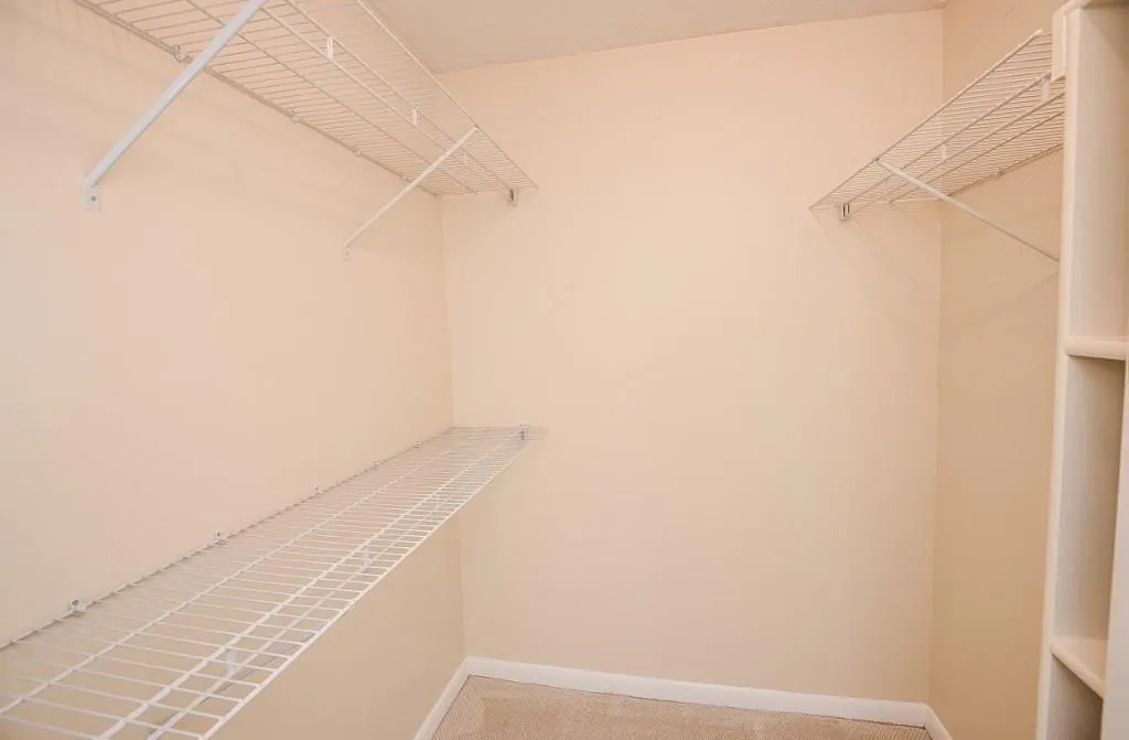 8740 Roswell Road Unit 4a, Sandy Springs, Georgia 30350, 2 Bedrooms Bedrooms, ,2 BathroomsBathrooms,Residential,Sold,8740 Roswell Road Unit 4a,5633396