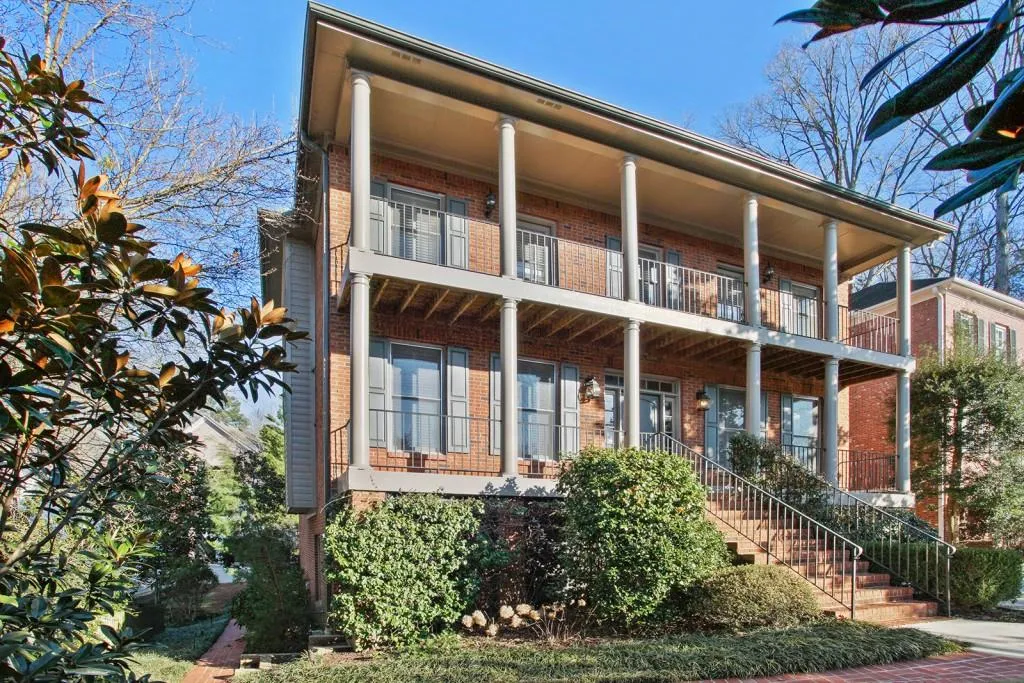 2807 Osborne Road Ne, Brookhaven, Georgia 30319, 5 Bedrooms Bedrooms, ,4 BathroomsBathrooms,Residential,Sold,2807 Osborne Road Ne,5951890