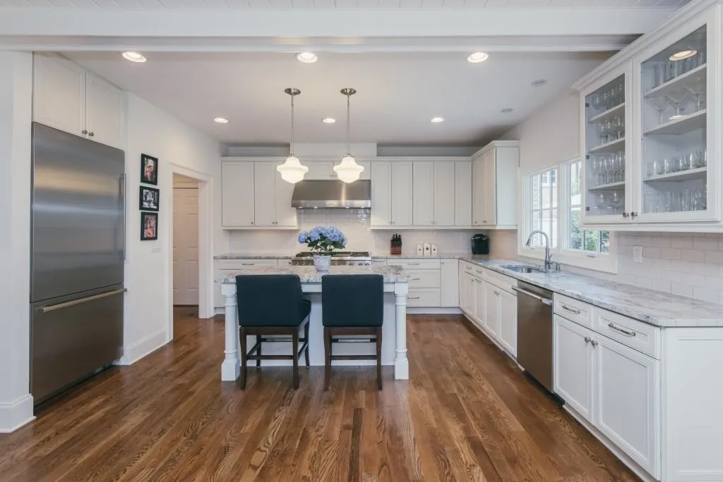 701 Longleaf Drive, Atlanta, Georgia 30342, 5 Bedrooms Bedrooms, ,5 BathroomsBathrooms,Residential,Sold,701 Longleaf Drive,5932180