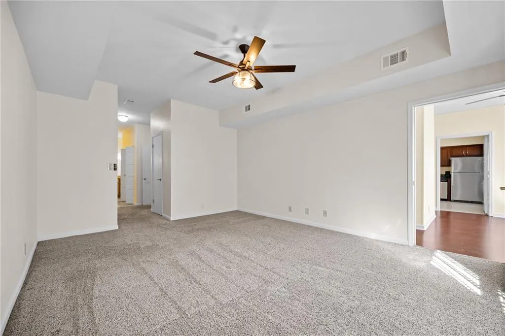 5145 Chemin De Vie, Sandy Springs, Georgia 30342, 2 Bedrooms Bedrooms, ,2 BathroomsBathrooms,Residential,Sold,5145 Chemin De Vie,6959315