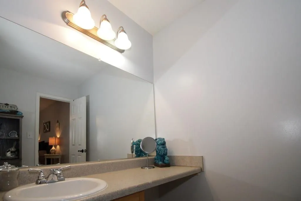 406 Brighton Point, Atlanta, Georgia 30328, 2 Bedrooms Bedrooms, ,2 BathroomsBathrooms,Residential,Sold,406 Brighton Point,5958228