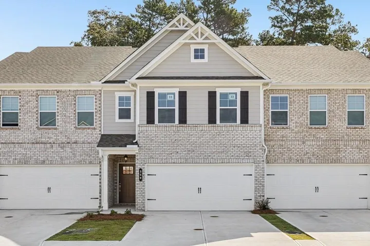 352 Stately Oaks Court Unit Westport, Hoschton, Georgia 30548