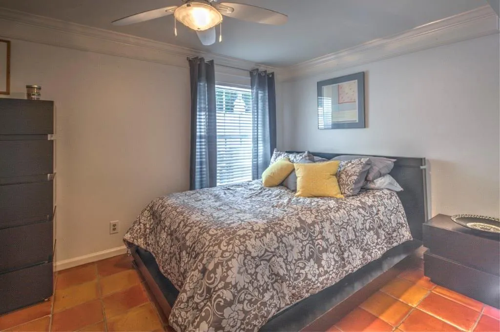 585 Idlewood Drive, Atlanta, Georgia 30327, 6 Bedrooms Bedrooms, ,5 BathroomsBathrooms,Residential,Sold,585 Idlewood Drive,5697225