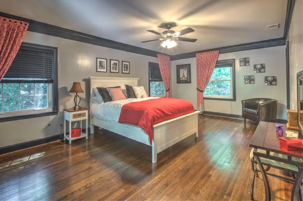 585 Idlewood Drive, Atlanta, Georgia 30327, 6 Bedrooms Bedrooms, ,5 BathroomsBathrooms,Residential,Sold,585 Idlewood Drive,5697225