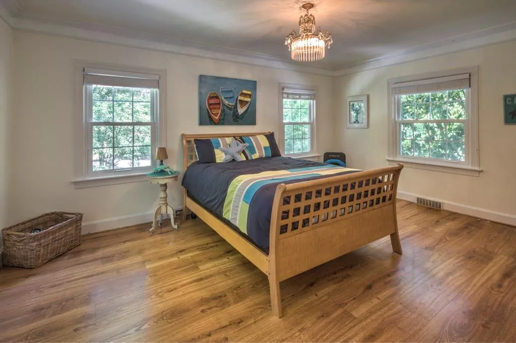 585 Idlewood Drive, Atlanta, Georgia 30327, 6 Bedrooms Bedrooms, ,5 BathroomsBathrooms,Residential,Sold,585 Idlewood Drive,5697225