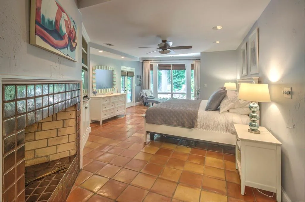 585 Idlewood Drive, Atlanta, Georgia 30327, 6 Bedrooms Bedrooms, ,5 BathroomsBathrooms,Residential,Sold,585 Idlewood Drive,5697225