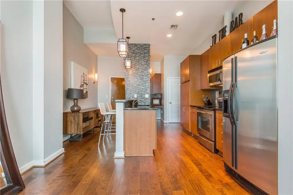 923 Peachtree Street Ne Unit 2029, Atlanta, Georgia 30309, 1 Bedroom Bedrooms, ,1 BathroomBathrooms,Residential,Sold,923 Peachtree Street Ne Unit 2029,5742288