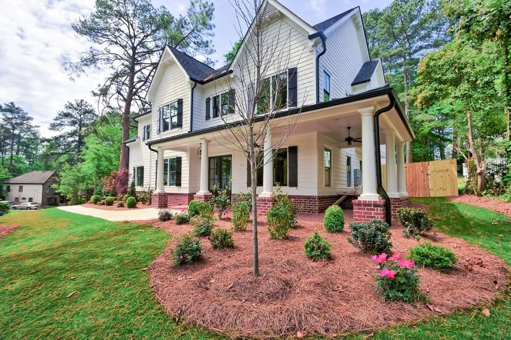 750 Darlington Circle Ne, Atlanta, Georgia 30305, 5 Bedrooms Bedrooms, ,5 BathroomsBathrooms,Residential,Sold,750 Darlington Circle Ne,5898447
