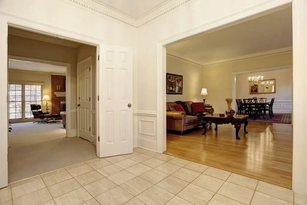 685 Bittersweet Trail, Sandy Springs, Georgia 30350, 5 Bedrooms Bedrooms, ,4 BathroomsBathrooms,Residential,Sold,685 Bittersweet Trail,5792019