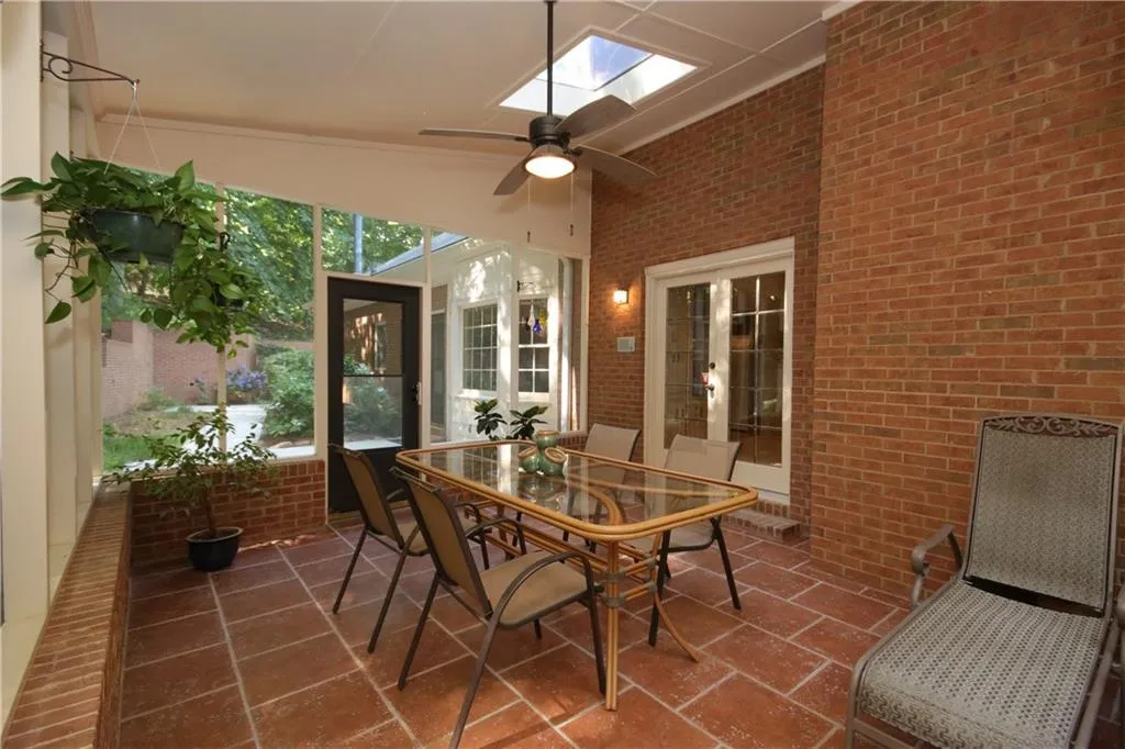 685 Bittersweet Trail, Sandy Springs, Georgia 30350, 5 Bedrooms Bedrooms, ,4 BathroomsBathrooms,Residential,Sold,685 Bittersweet Trail,5792019