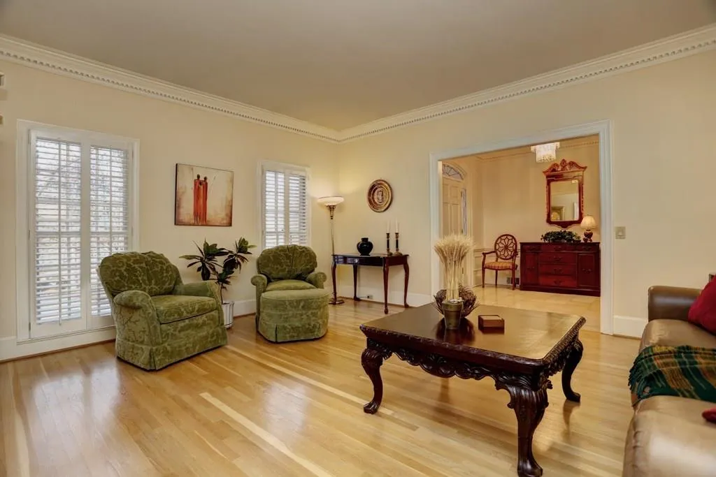 685 Bittersweet Trail, Sandy Springs, Georgia 30350, 5 Bedrooms Bedrooms, ,4 BathroomsBathrooms,Residential,Sold,685 Bittersweet Trail,5792019