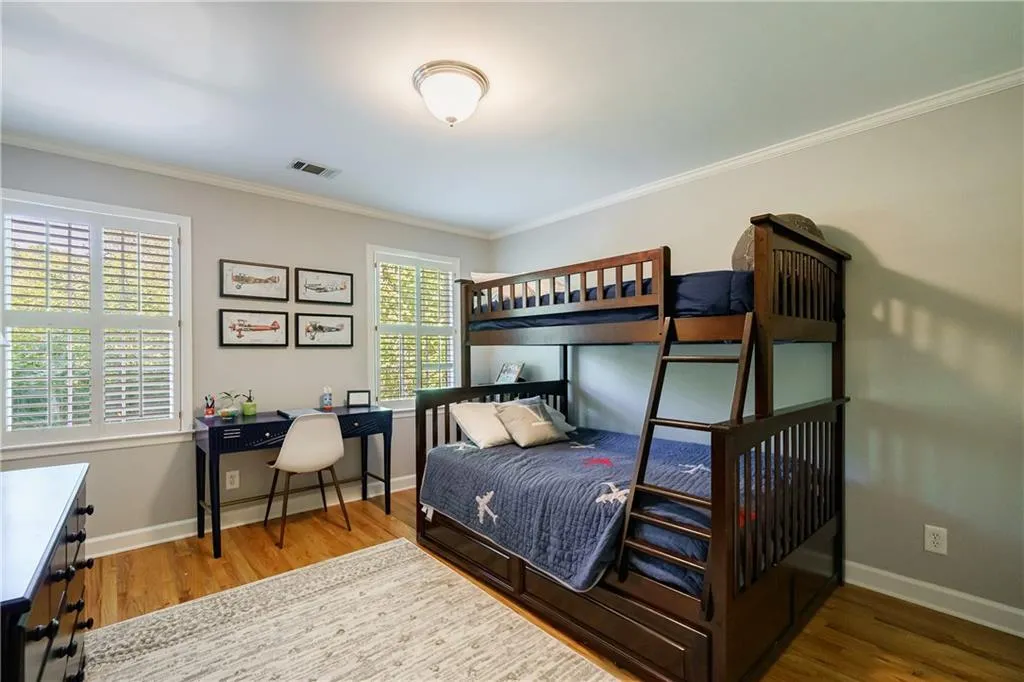 305 Drummen Court, Atlanta, Georgia 30328, 4 Bedrooms Bedrooms, ,3 BathroomsBathrooms,Residential,Sold,305 Drummen Court,7049471