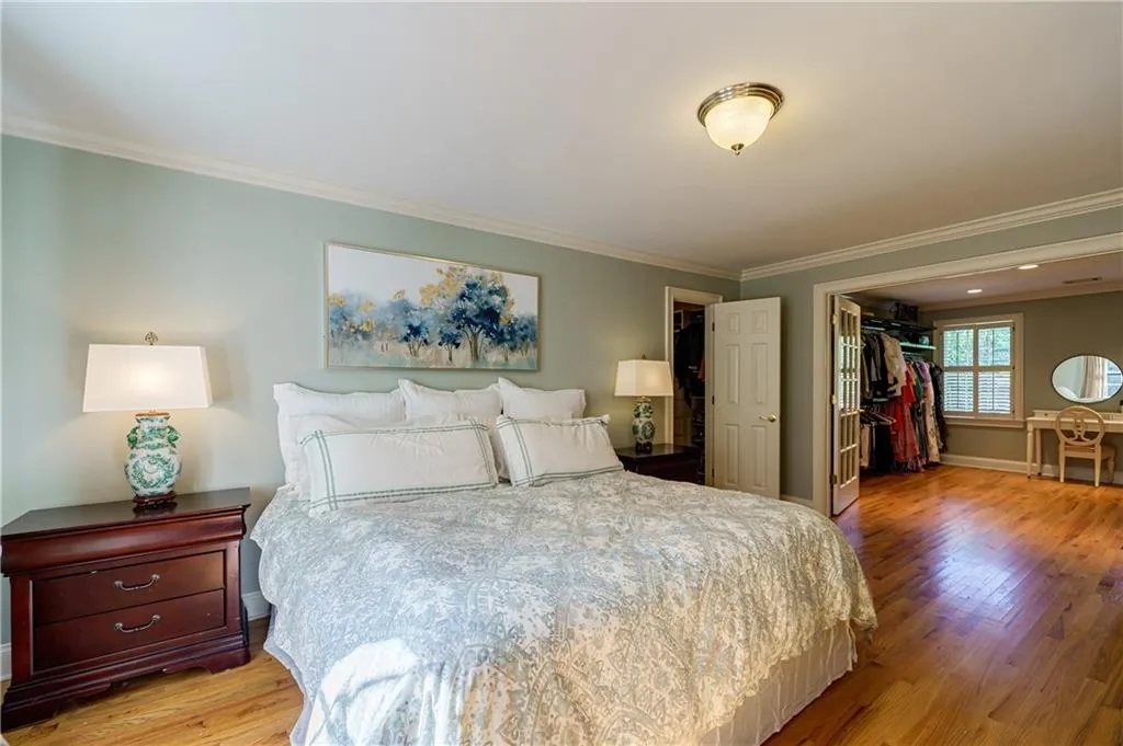 305 Drummen Court, Atlanta, Georgia 30328, 4 Bedrooms Bedrooms, ,3 BathroomsBathrooms,Residential,Sold,305 Drummen Court,7049471