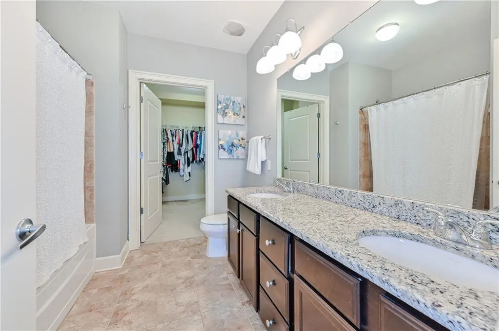 200 River Vista Drive Unit 702, Atlanta, Georgia 30339, 2 Bedrooms Bedrooms, ,2 BathroomsBathrooms,Residential,Sold,200 River Vista Drive Unit 702,6746701