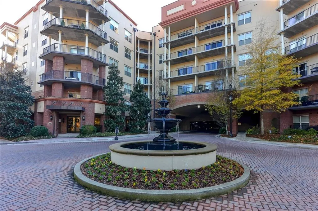 200 River Vista Drive Unit 702, Atlanta, Georgia 30339, 2 Bedrooms Bedrooms, ,2 BathroomsBathrooms,Residential,Sold,200 River Vista Drive Unit 702,6746701