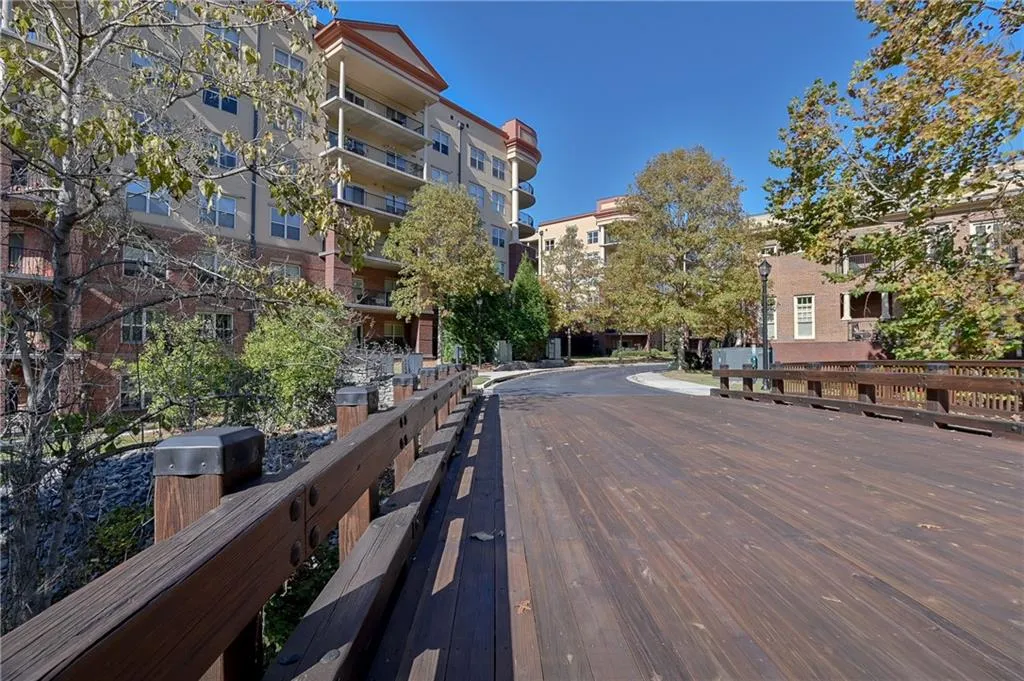 200 River Vista Drive Unit 702, Atlanta, Georgia 30339, 2 Bedrooms Bedrooms, ,2 BathroomsBathrooms,Residential,Sold,200 River Vista Drive Unit 702,6746701