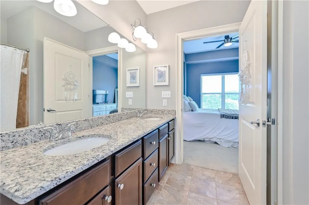 200 River Vista Drive Unit 702, Atlanta, Georgia 30339, 2 Bedrooms Bedrooms, ,2 BathroomsBathrooms,Residential,Sold,200 River Vista Drive Unit 702,6746701