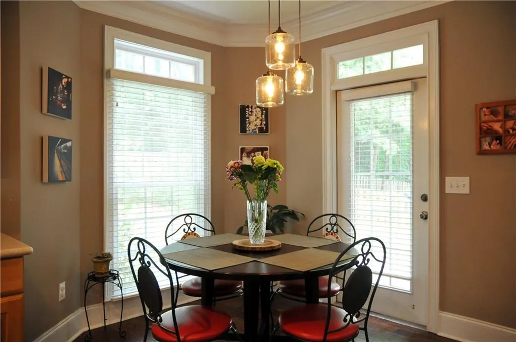 996 Pitts Road Unit I, Sandy Springs, Georgia 30350, 4 Bedrooms Bedrooms, ,3 BathroomsBathrooms,Residential,Sold,996 Pitts Road Unit I,5704962