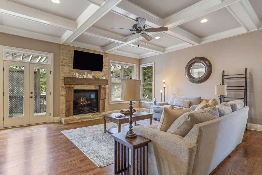 7968 Magnolia Square, Sandy Springs, Georgia 30350, 4 Bedrooms Bedrooms, ,3 BathroomsBathrooms,Residential,Sold,7968 Magnolia Square,6800080